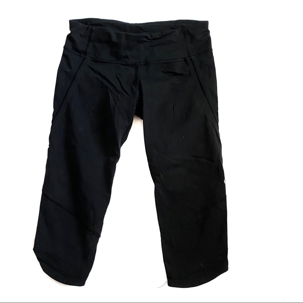 LuluLemon Black Athletic Capris size 4